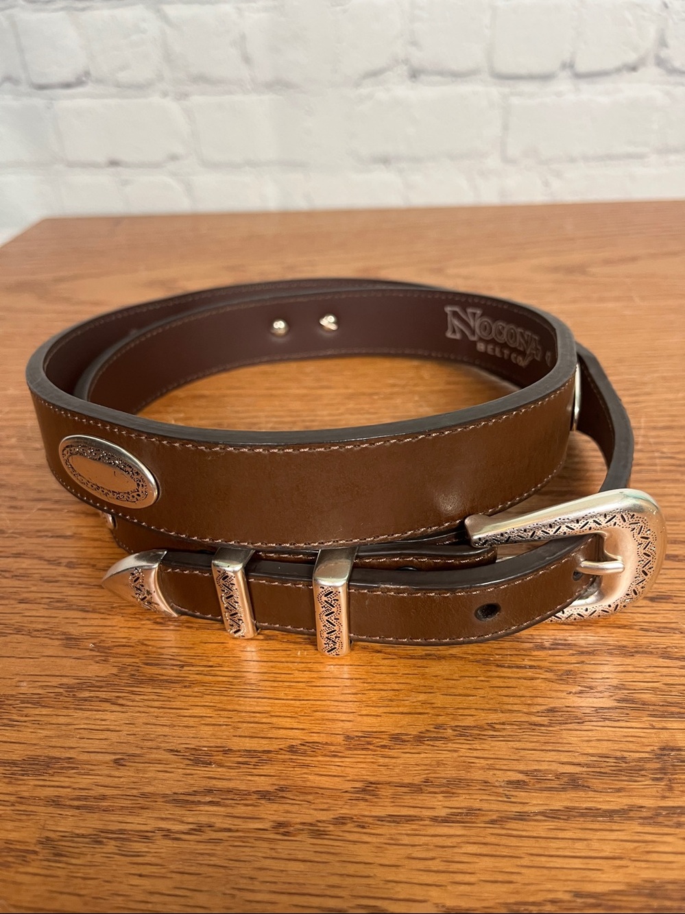 NWT Nocona Top Hand Tapered with Conchos Belt Brown - Size 42 N2476602‎ Western